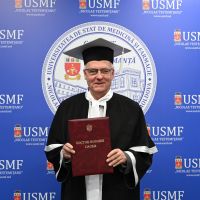 Doctor Honoris Causa of “Nicolae Testemitanu” University title awarding to Emeritus Professor Dan Lucian Dumitrascu 